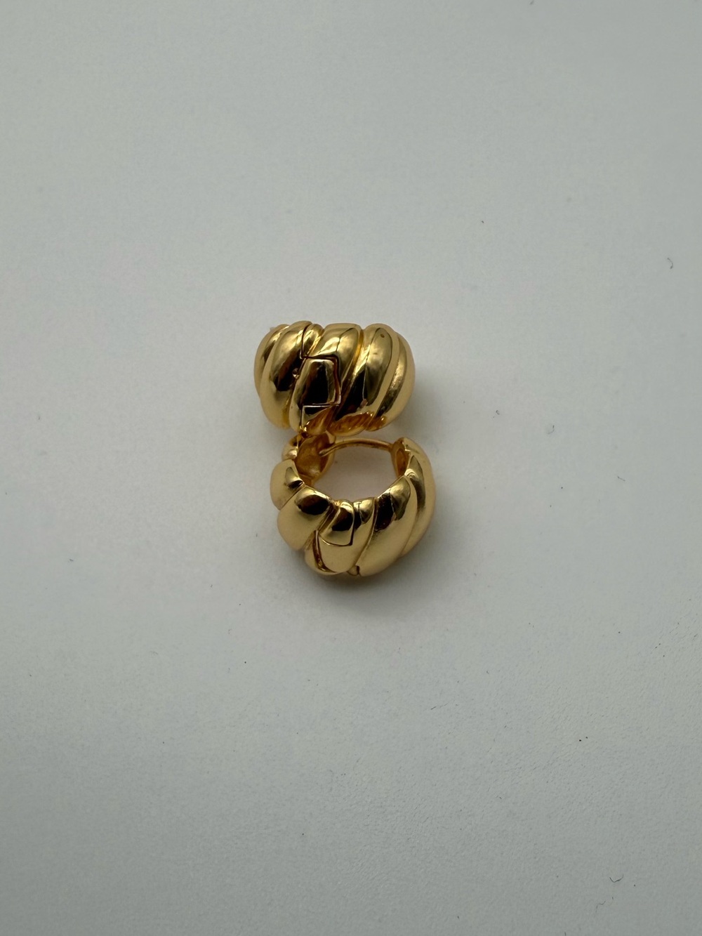 18K Gold Plated Chunky Croissant Huggie Hoop Earrings